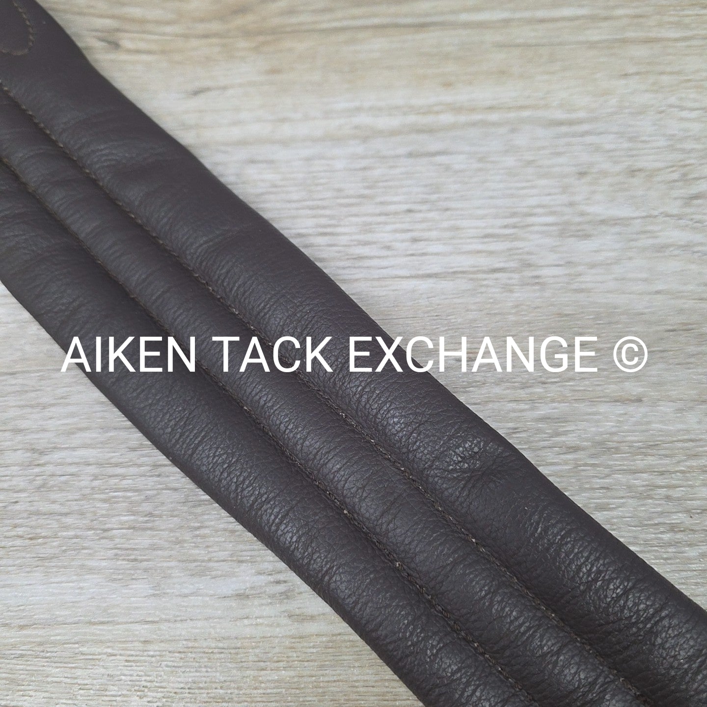 English Girth with Single End Elastic, Brown, 40"