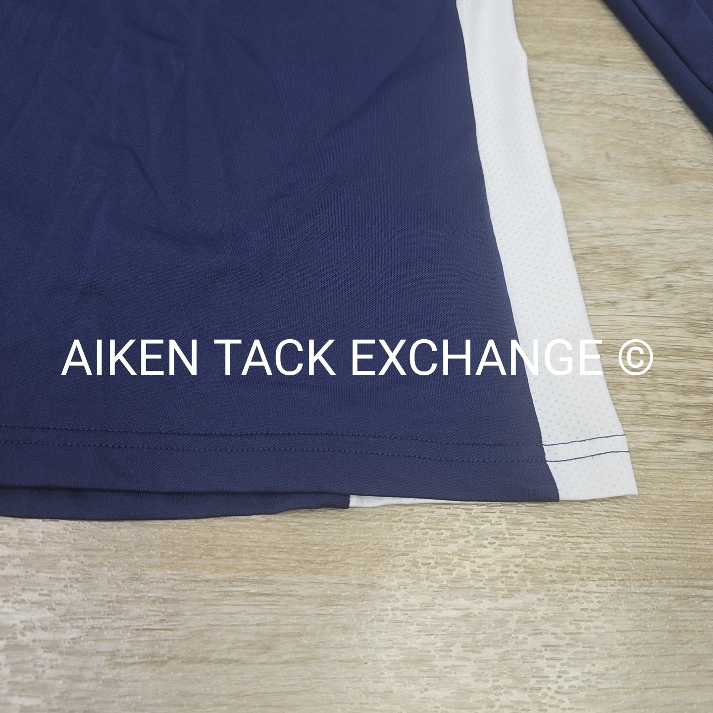 HR Farm Long Sleeve Sun Shirt, Size Medium