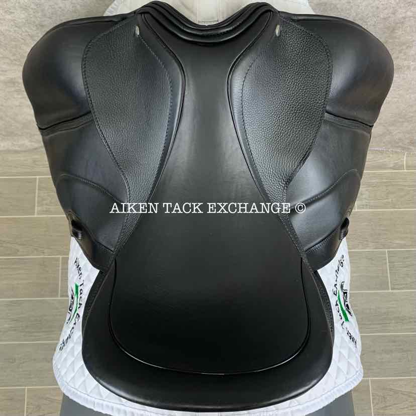 2018 Custom Saddlery Advantage Monoflap Dressage Saddle, 17.5” Seat, Adjustable Tree, Wool Flocked Panels