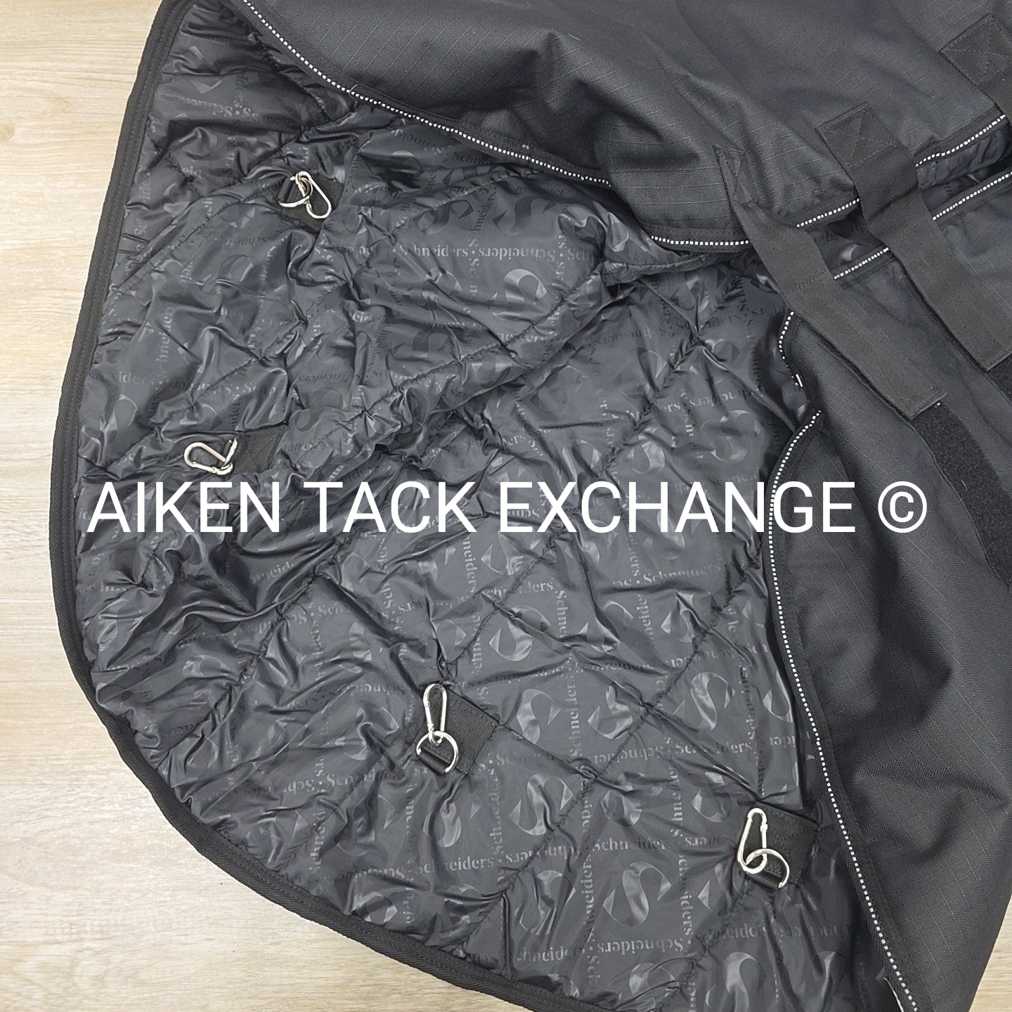 Schneiders StormShield Contour Classic II Neck Cover, 220g fil, Size XLarge