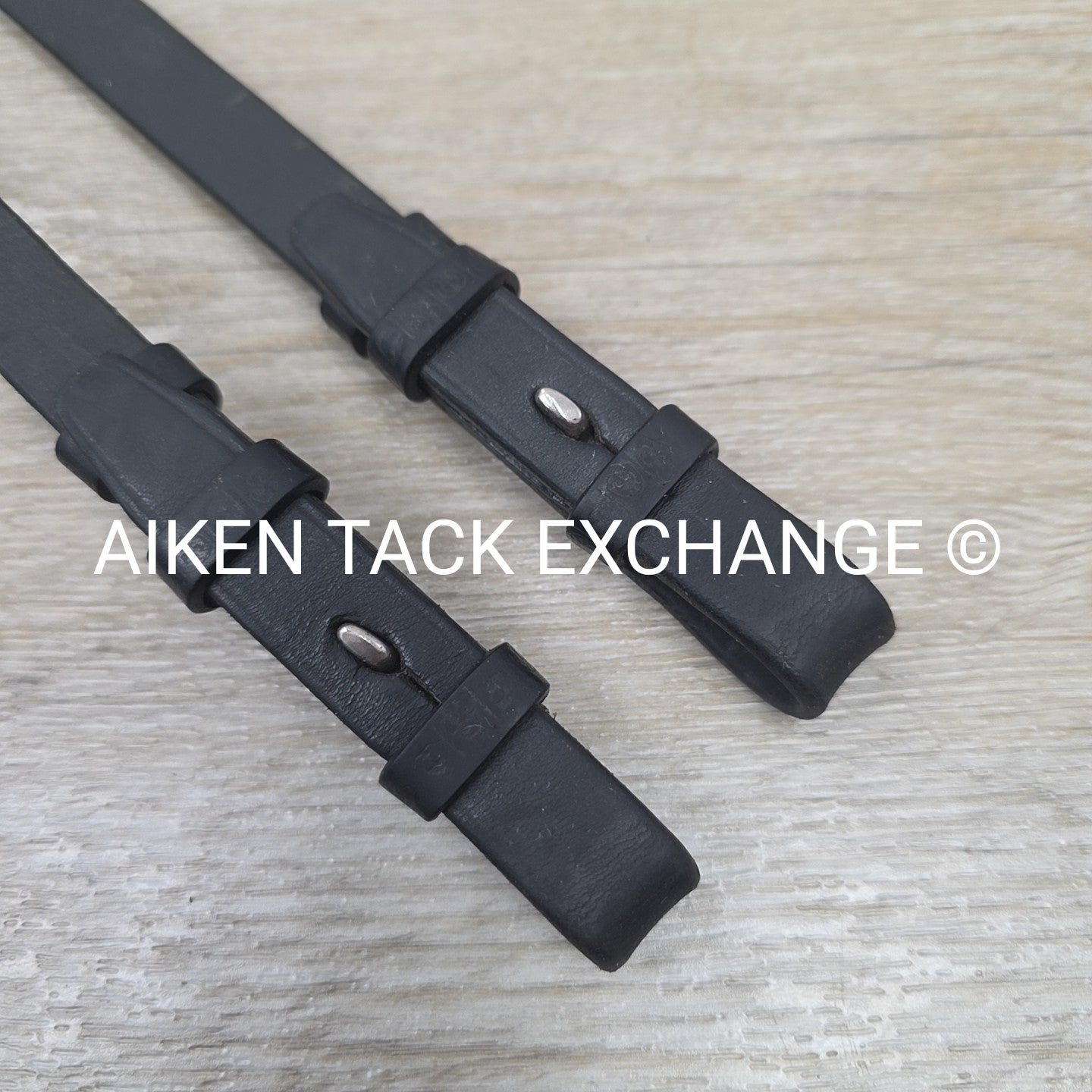 Stubben Cheek Pieces, Hook Studs, Black, 10"