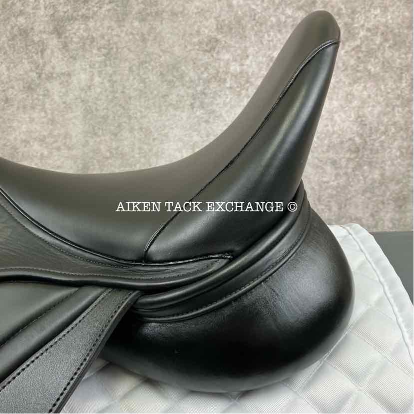 2021 Aviar Rook 2.0 Monoflap Dressage Saddle, 17.5" Seat, Adjustable Tree, Foam Panels
