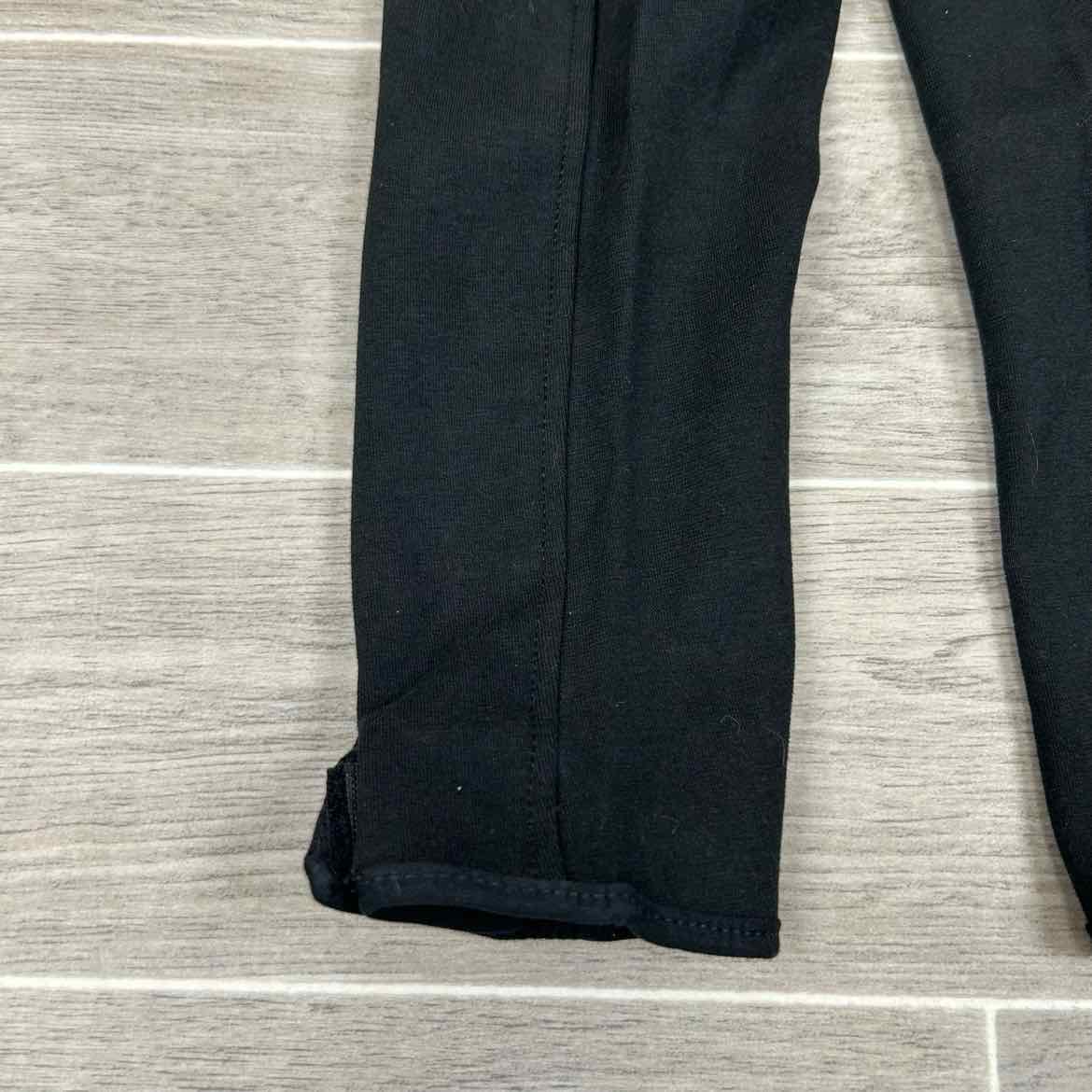 Eqituff Children's Knee Patch Breeches, Black, Size 8, Brand New