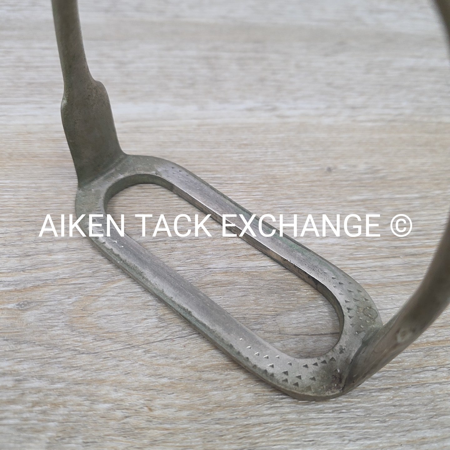 Kangaroo Prussian Style Stirrup Irons, 4.75"