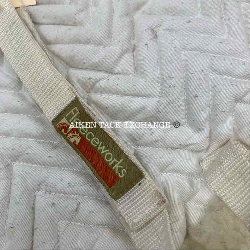 Fleeceworks Sheepskin Field Hunter Fox Hunter Pad with Front Roll & Full Trim