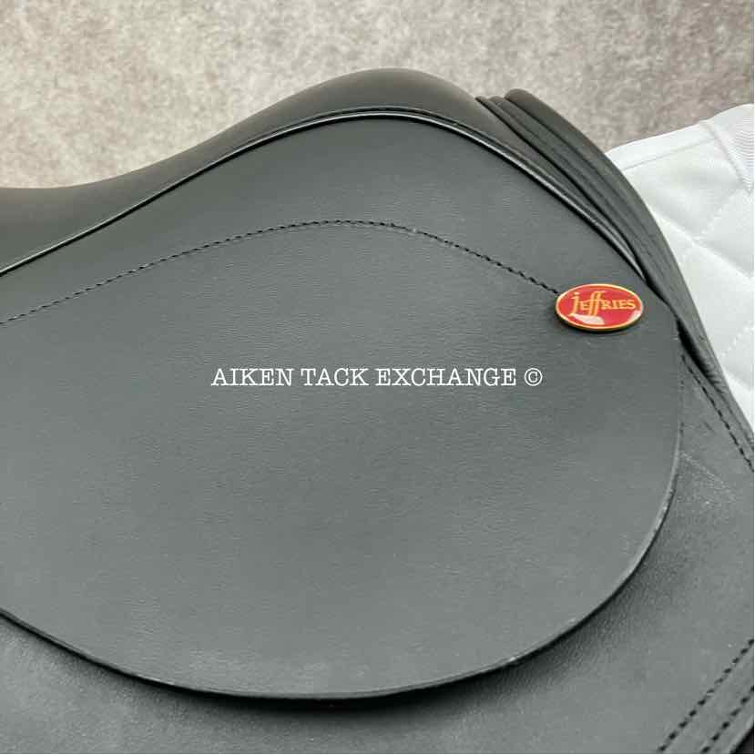 Jeffries XP GP All Purpose Jump Saddle, 17.5" Seat, Extra Wide Tree, Wool Flocked Panels