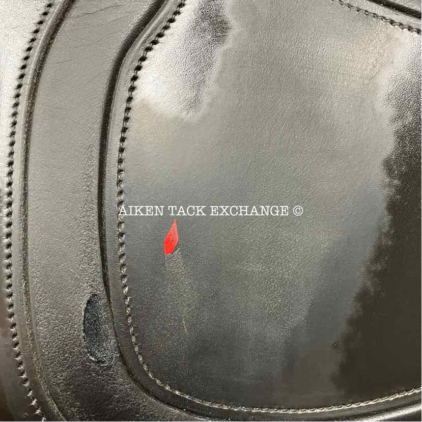 2021 Aviar Rook 1.0 Monoflap Dressage Saddle, 17.5" Seat, Adjustable Flex Tree, Foam Panels