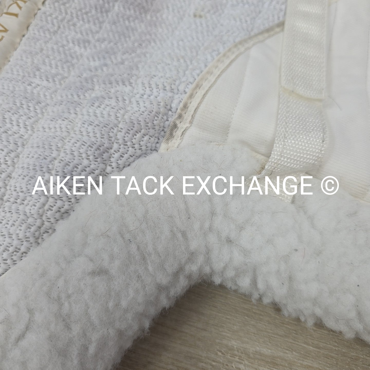 Toklat TechQuilt Dual Non-Slip Close Contact Saddle Pad