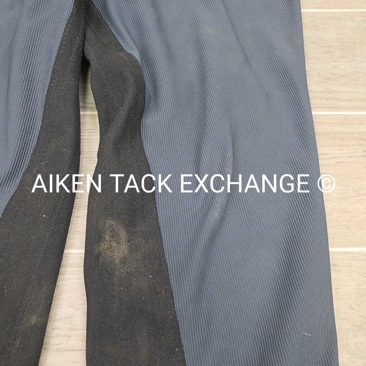 Devon-Aire Full Seat Breeches, Size 34 R
