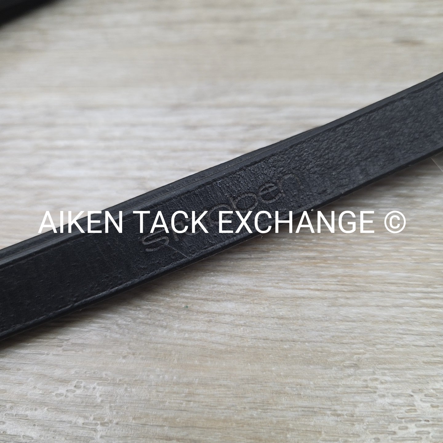 Stubben Rubber Reins, Black, 56"
