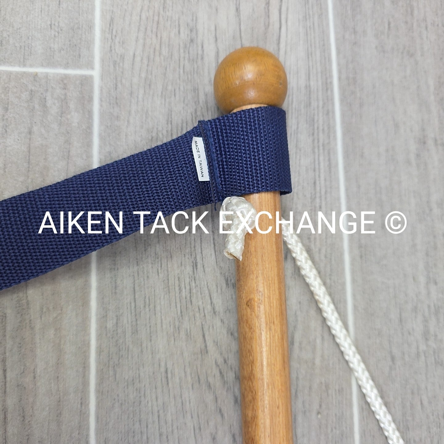 Hanging Wood Blanket Rack