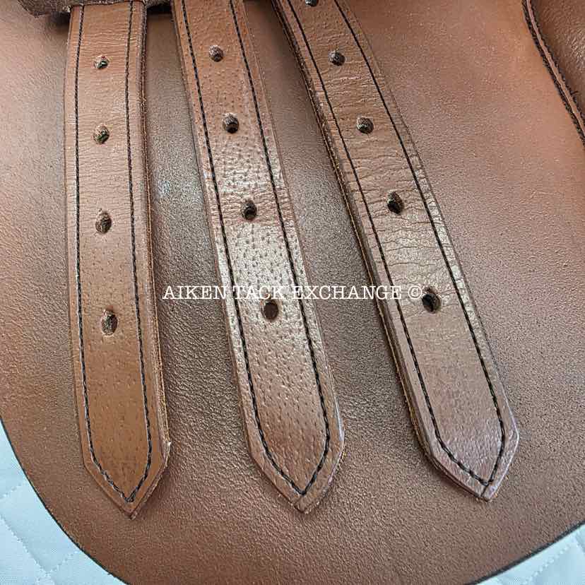 Lancer's Children's Close Contact Jump Saddle, 15" Seat, Wide Tree, Foam Panels