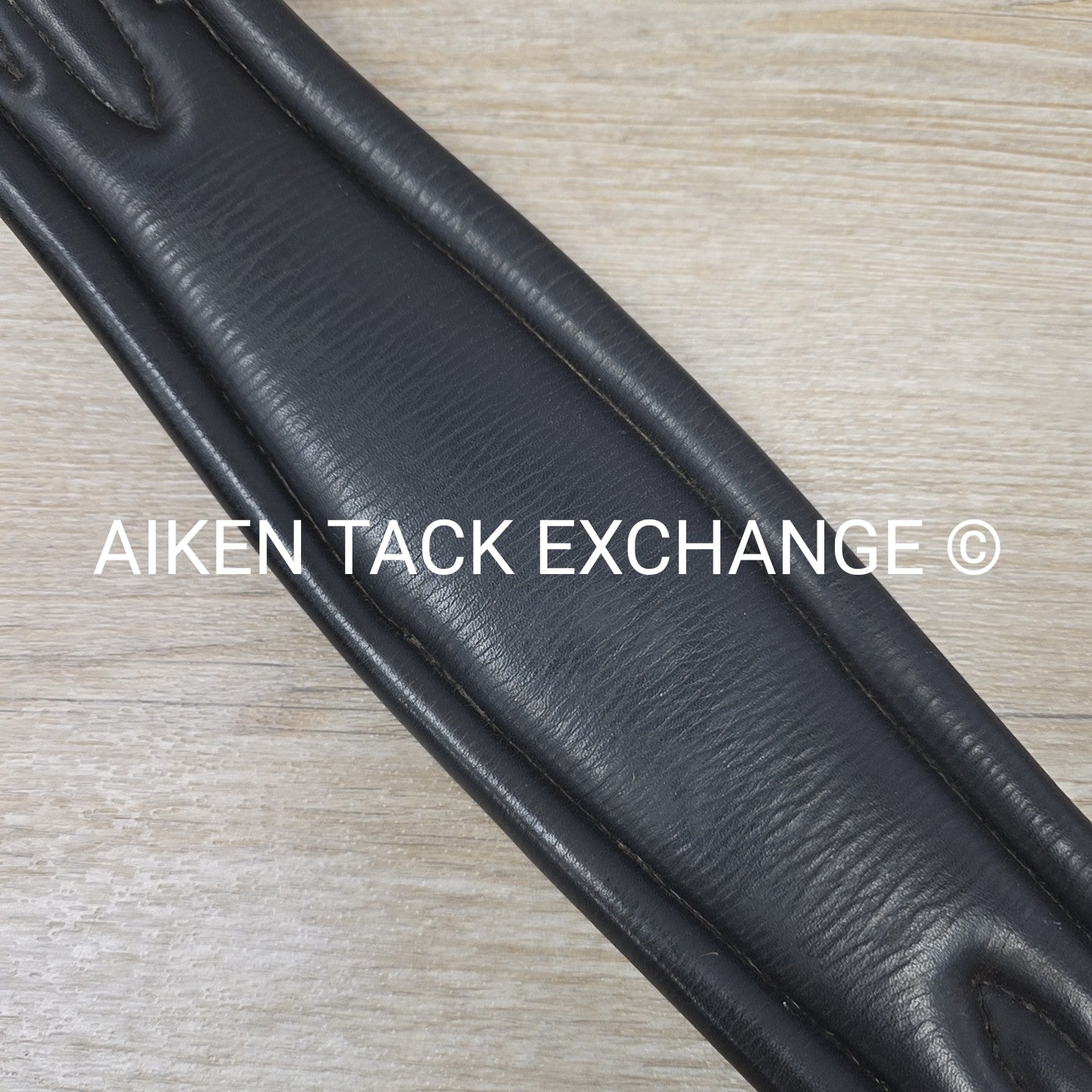 Trilogy Padded Leather Contour Girth, Black, 24"