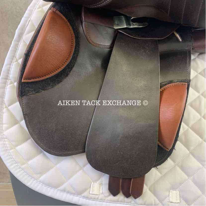 2014 Schleese Jete Close Contact Jump Saddle, 16.5" Seat, Adjustable AdapTree, Wool Flocked Panels