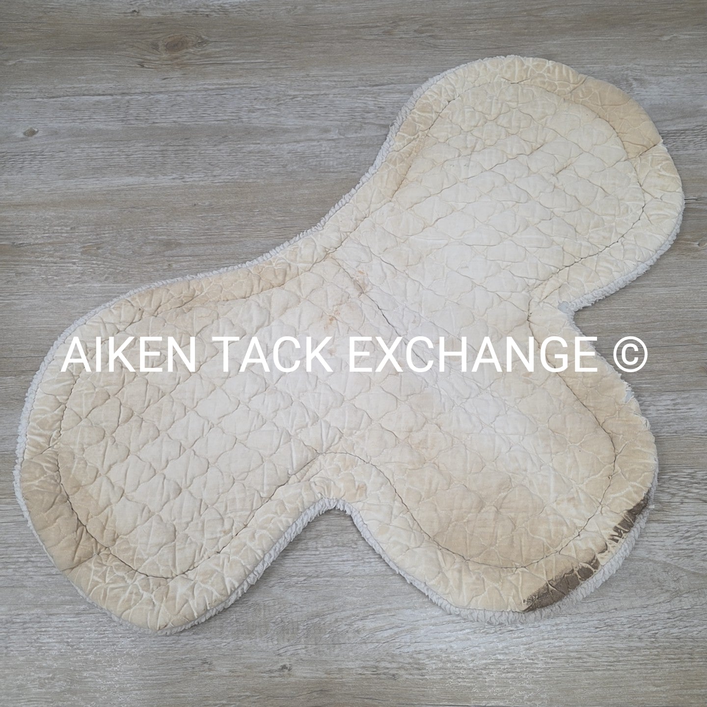 BARGAIN BUNDLE: 3 Toklat Medallion Contour All Purpose Saddle Pads