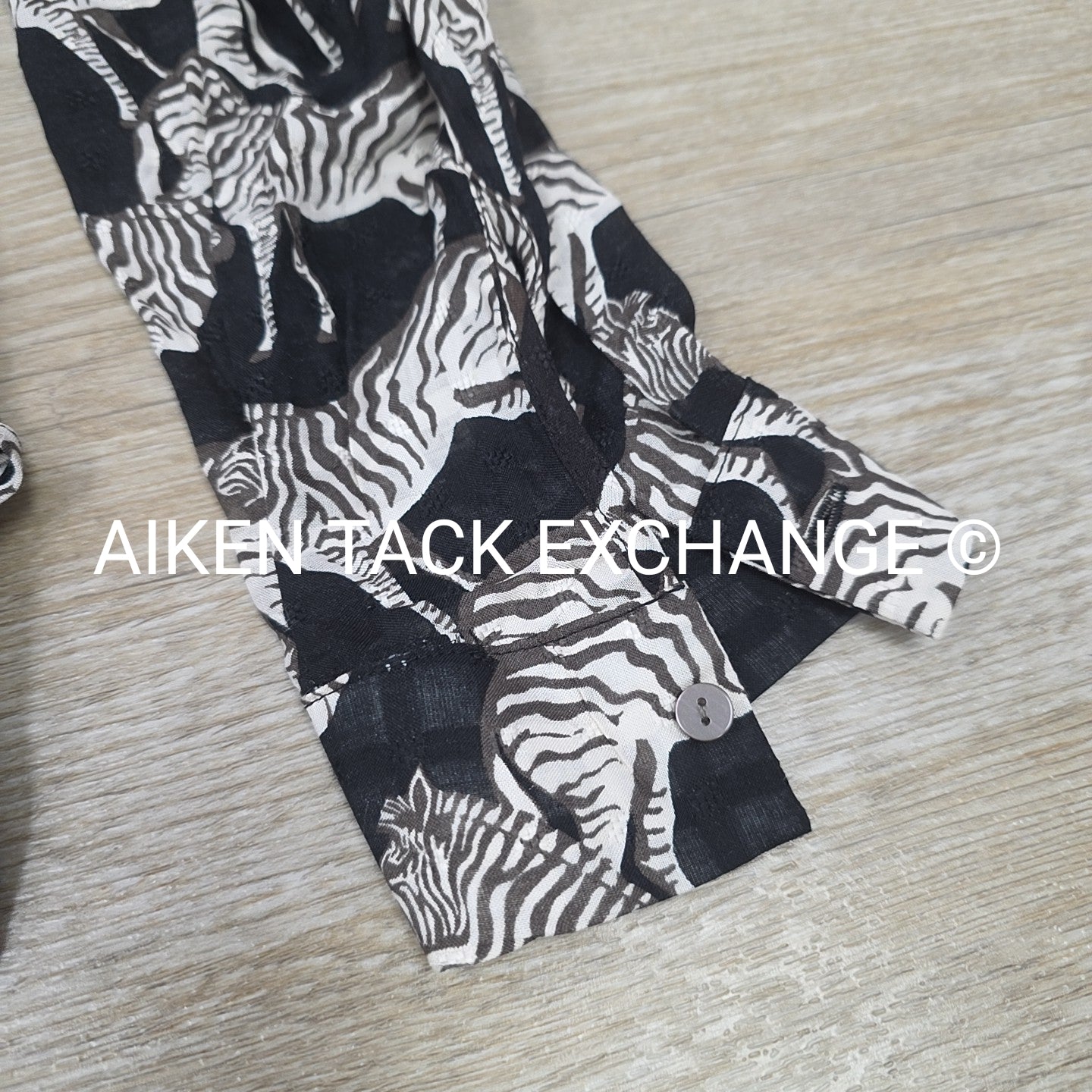 Jane & Delancey Long Sleeve Top, Size Small