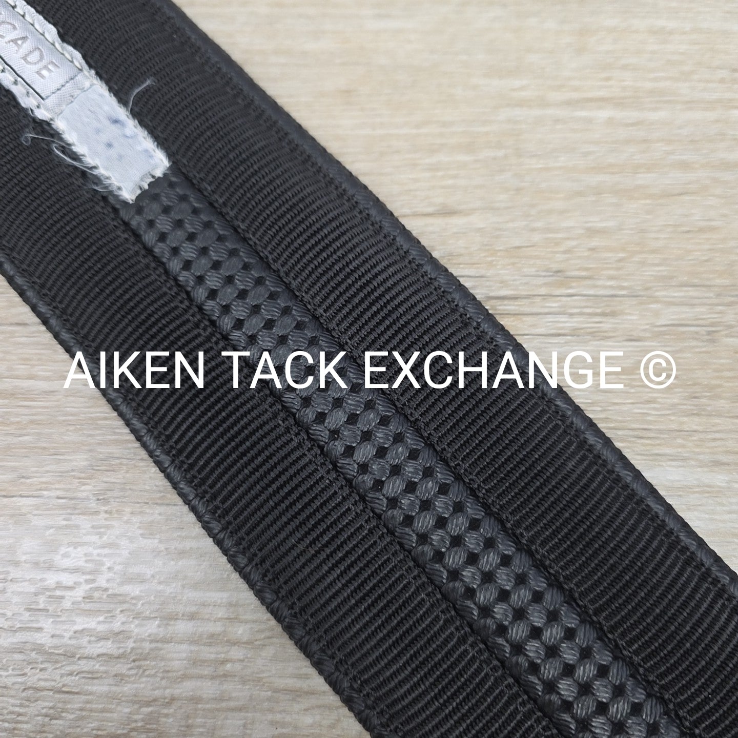 Kincade Synthetic Girth, Black, 26"