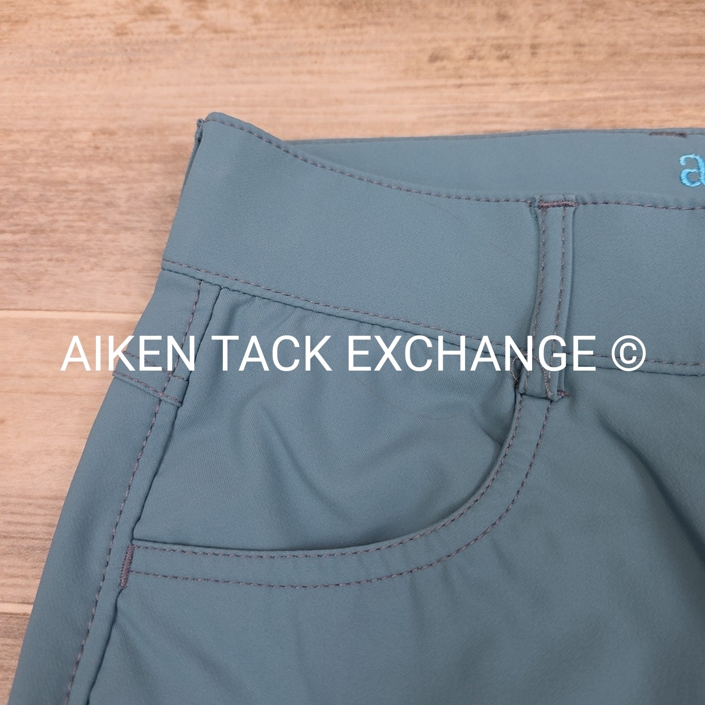 Ovation Aqua X Full Seat Breeches, Size 30