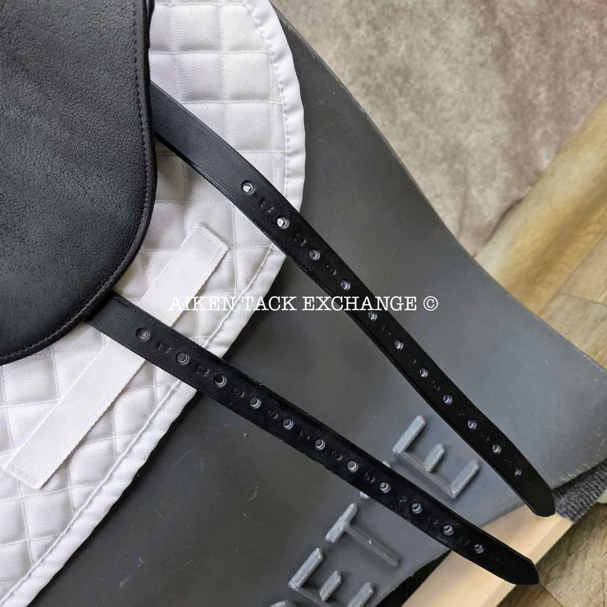2015 Custom Saddlery Icon Flight Monoflap Dressage Saddle, 17.5" Seat, Adjustable Tree, Wool Flocked Hybrid Panels