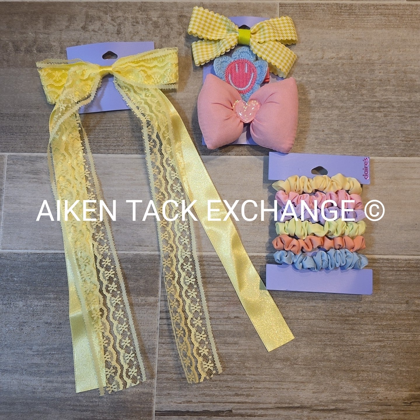 Claire's Hair Bundle - 1 Pack of Hair Ties, 4 Hair Clips