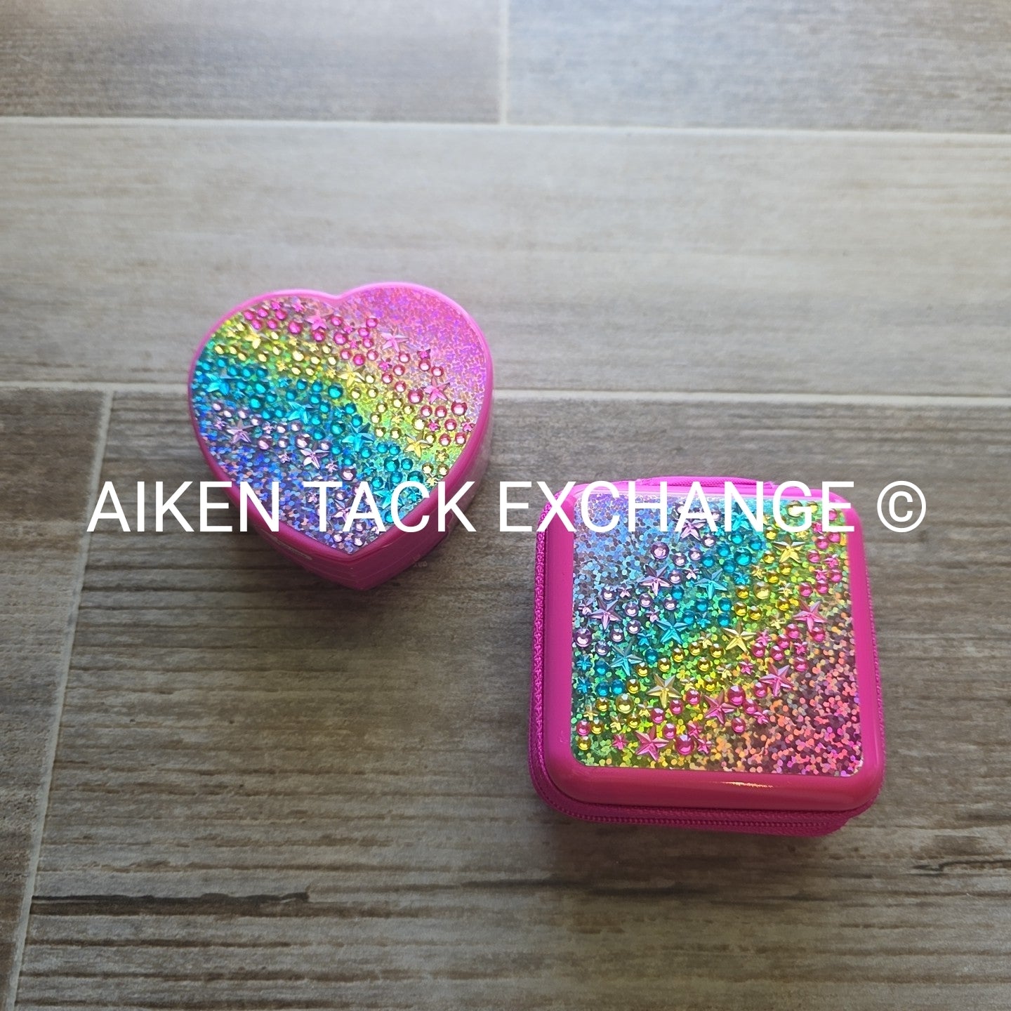 Claire's Beauty Set - 2 Small Makeup Palettes