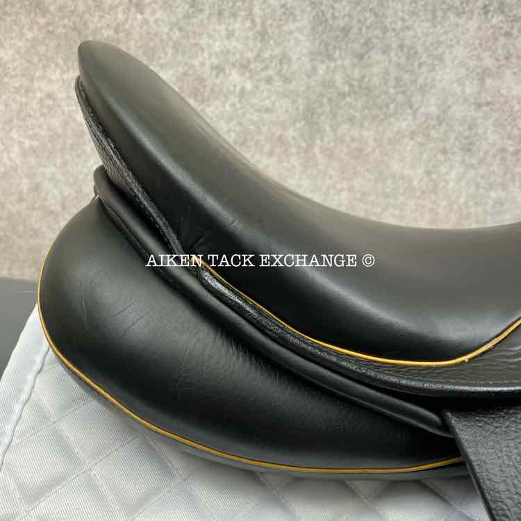 **SOLD** 2008 Stubben Genesis Dressage Saddle, 18" Seat, 28 cm Tree - Medium/Medium Narrow, Wool Flocked Panels