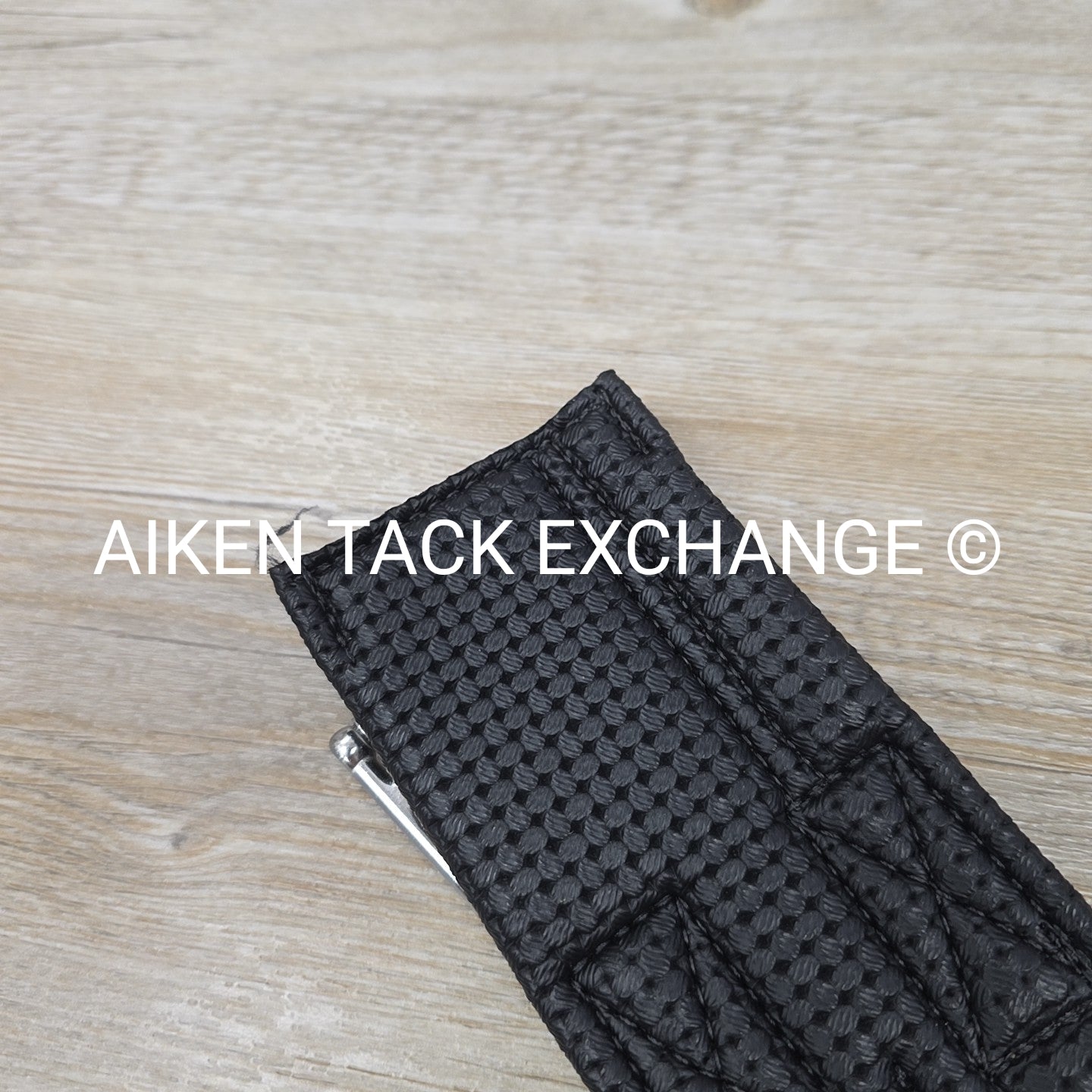Kincade Synthetic Girth, Black, 26"