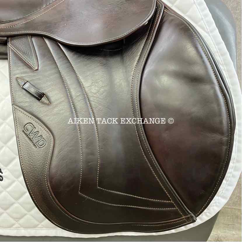 2015 CWD SE02 Close Contact Jump Saddle, 17" Seat, 3L Flap, Medium Tree, Foam Panels, Full Buffalo Leather