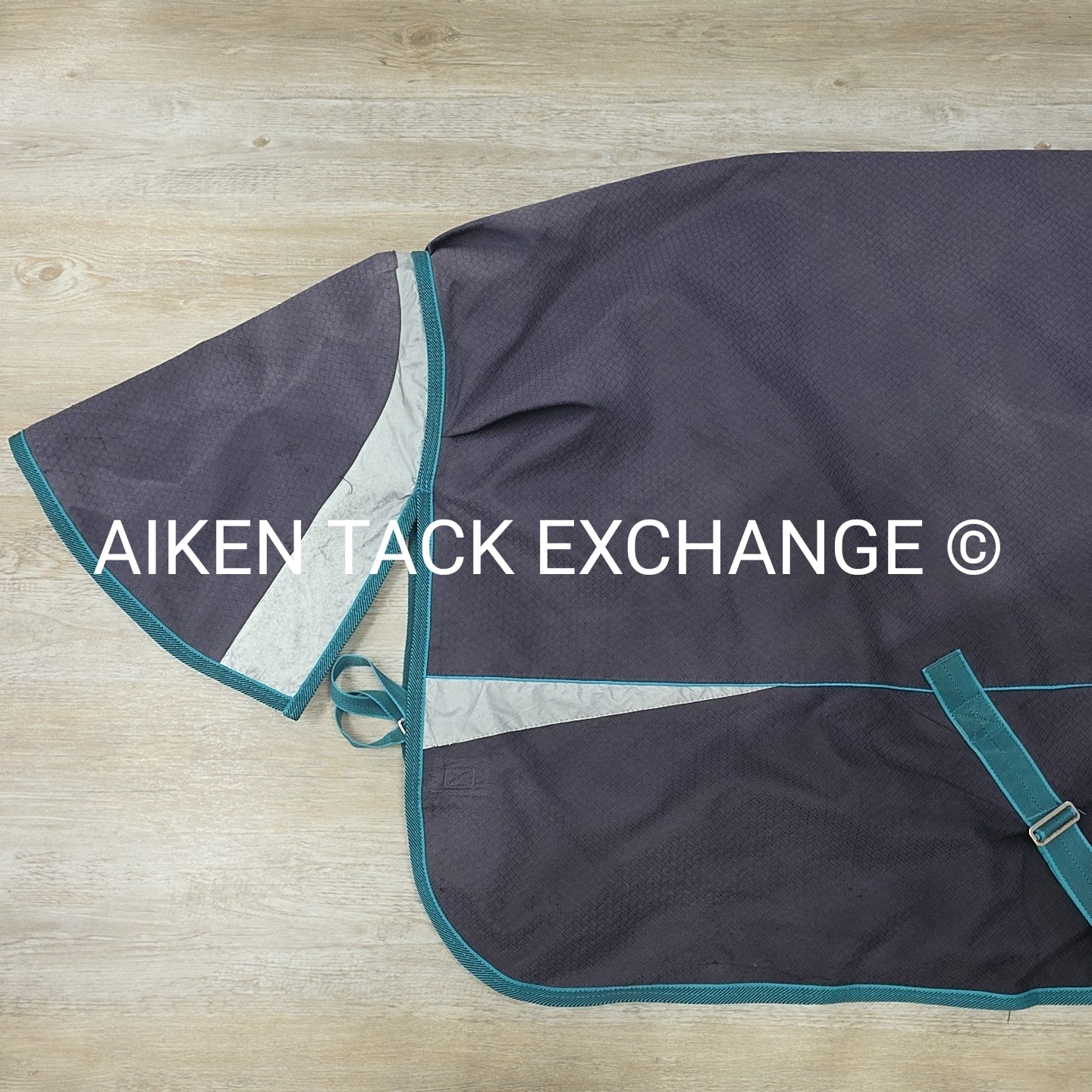 Weatherbeeta Freestyle Detach-A-Neck Medium Weight Turnout Blanket, 81"