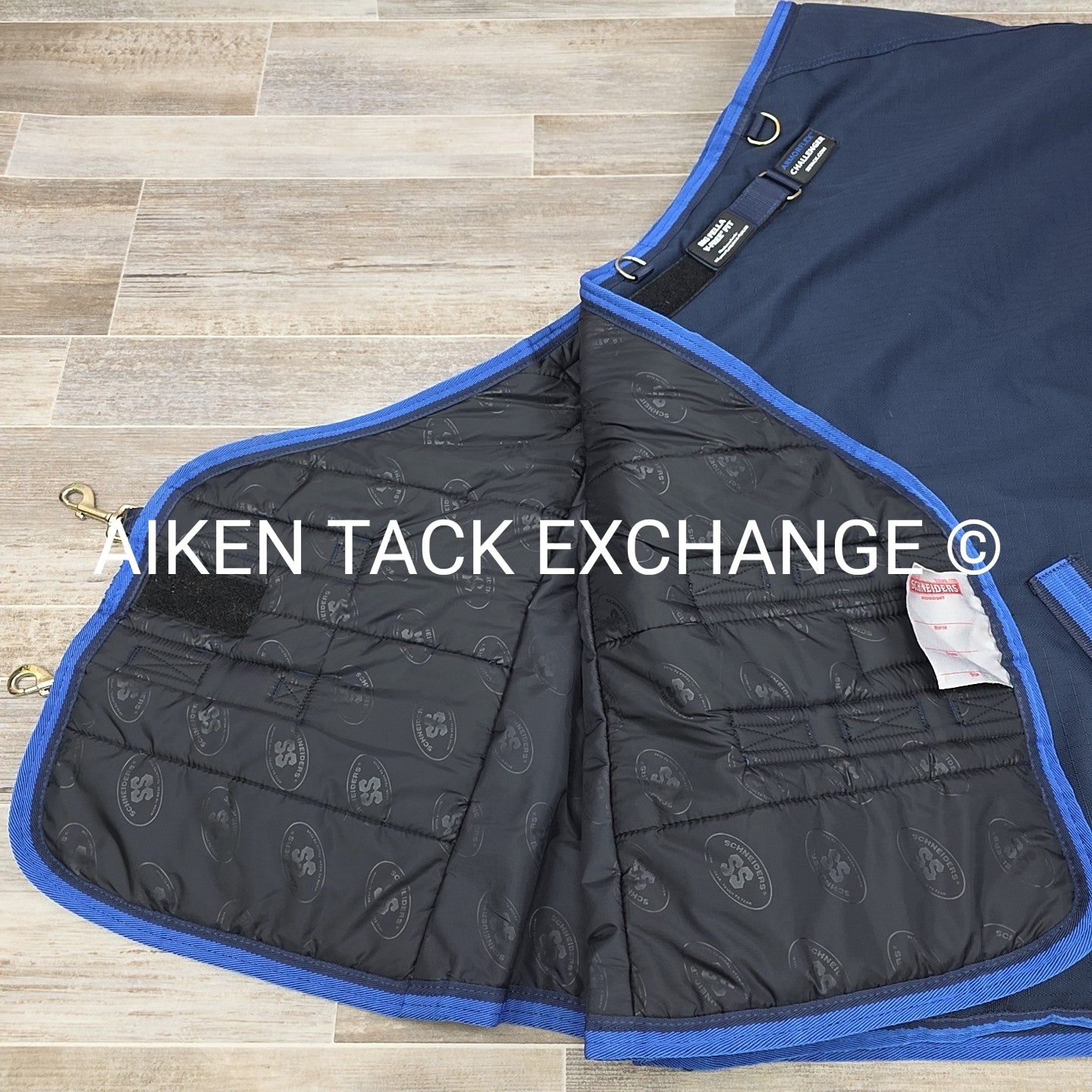 Schneider's ArmorFlex 380g fil Challenger II Turnout Blanket, Size 84"