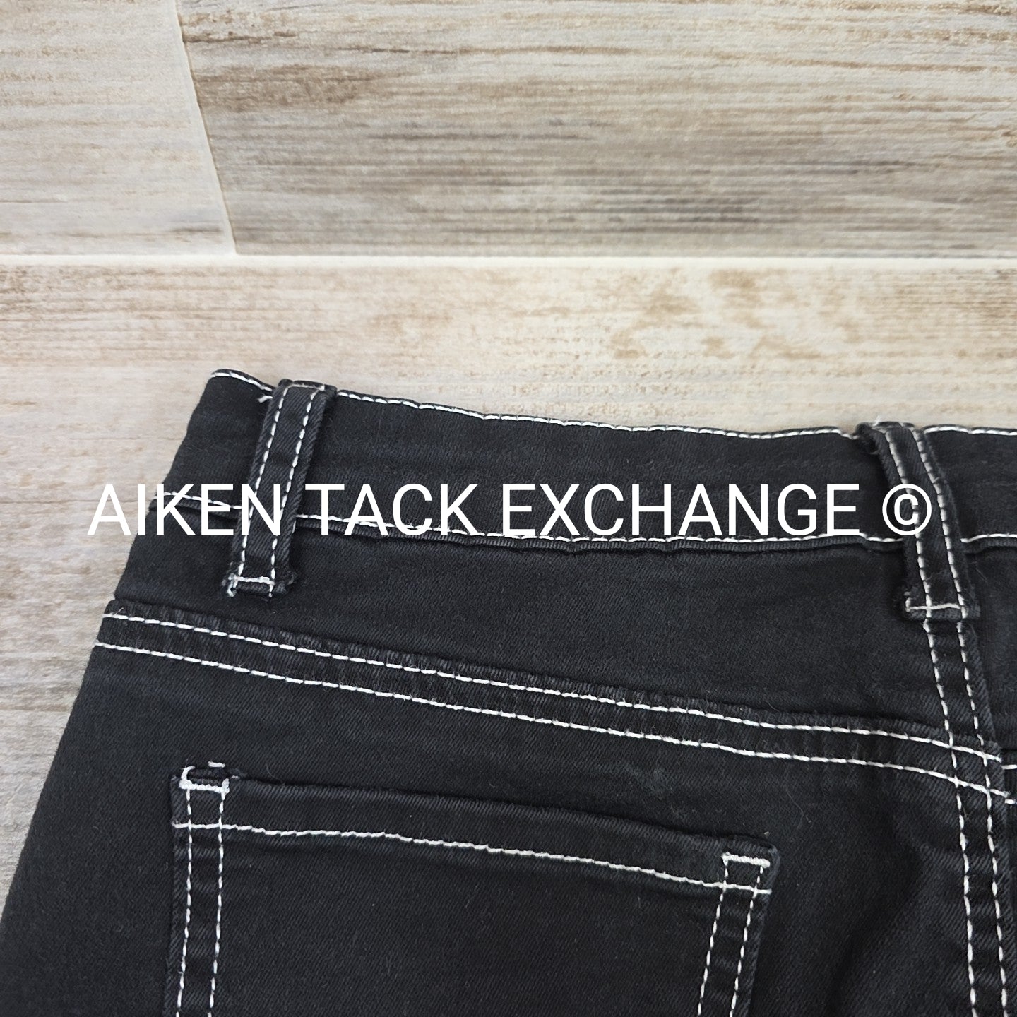 White Stitched Stretchy Jeans, Women's Medium