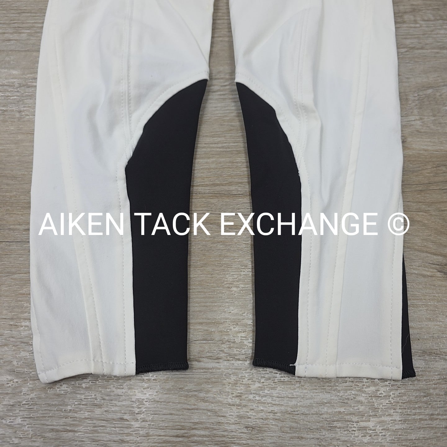 Equiline Silicone Grip Knee Patch Breeches, Size IT 40 / US 26