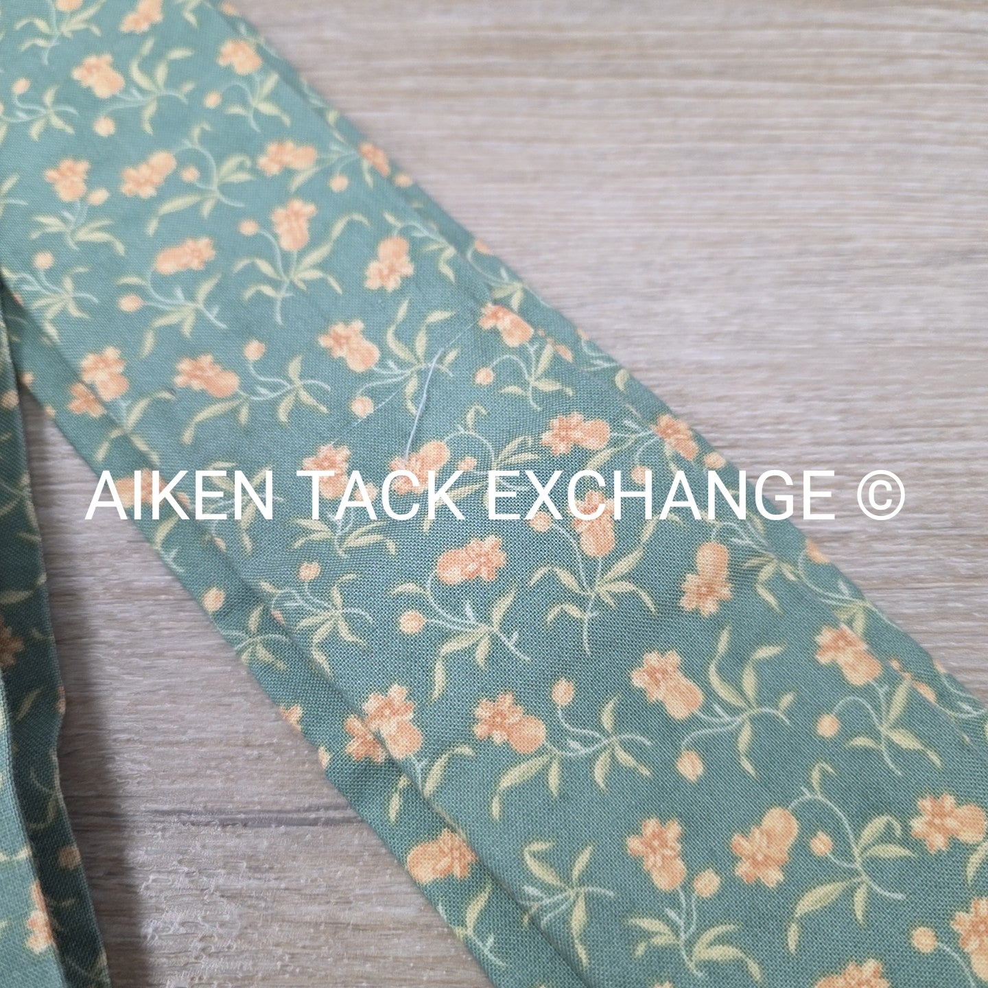 Patterned 4 Fold Stock Tie