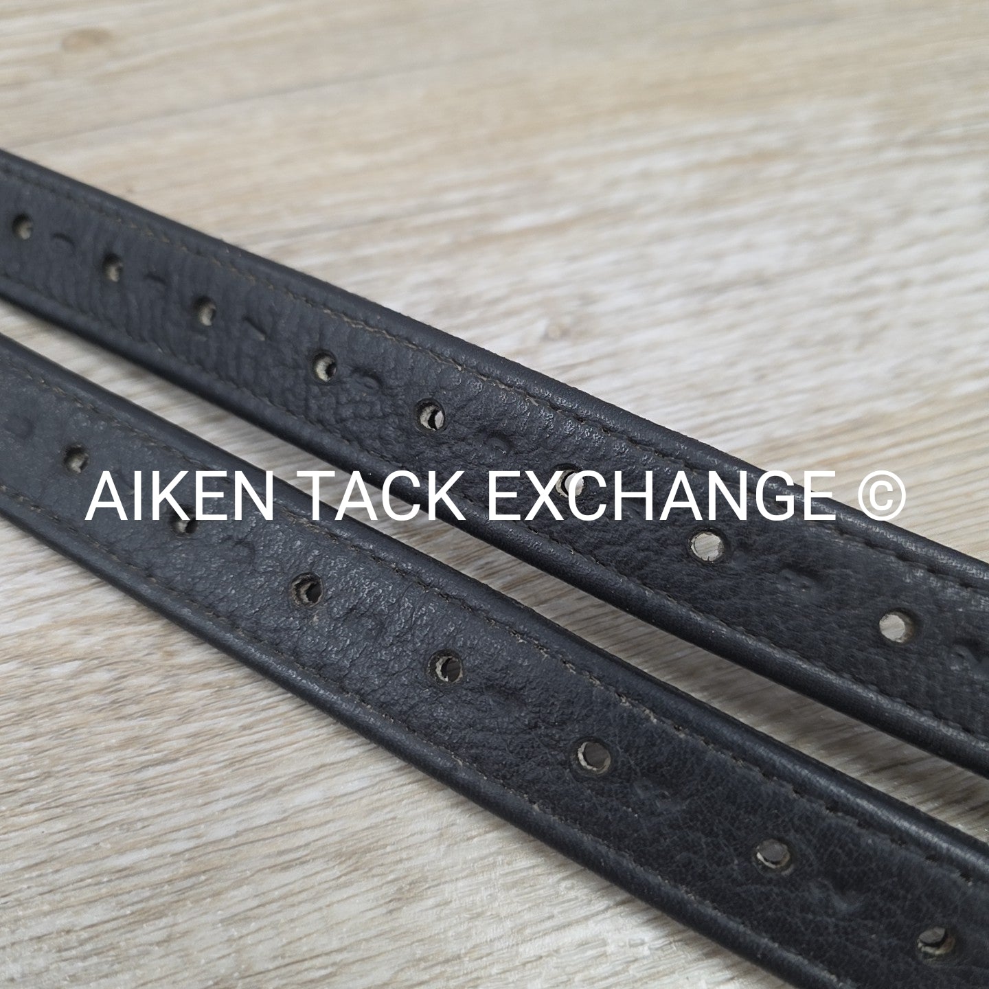 Beval Calfskin Lined Stirrup Leathers, Black, 60"