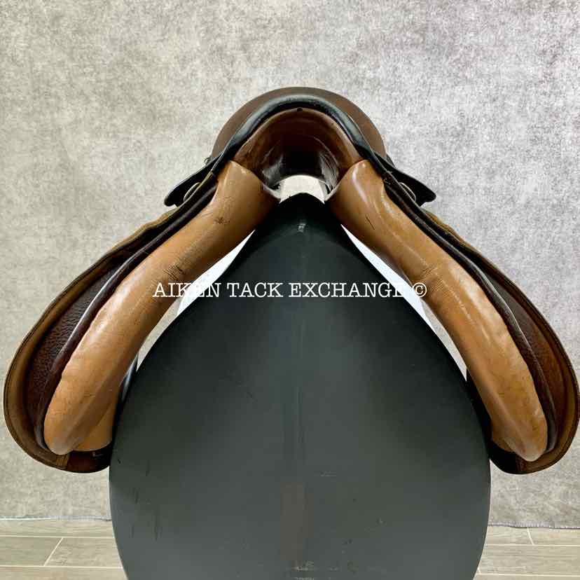 **SOLD** Courbette Husar All Purpose Saddle, 17" Seat, Medium Narrow Tree, Foam Panels