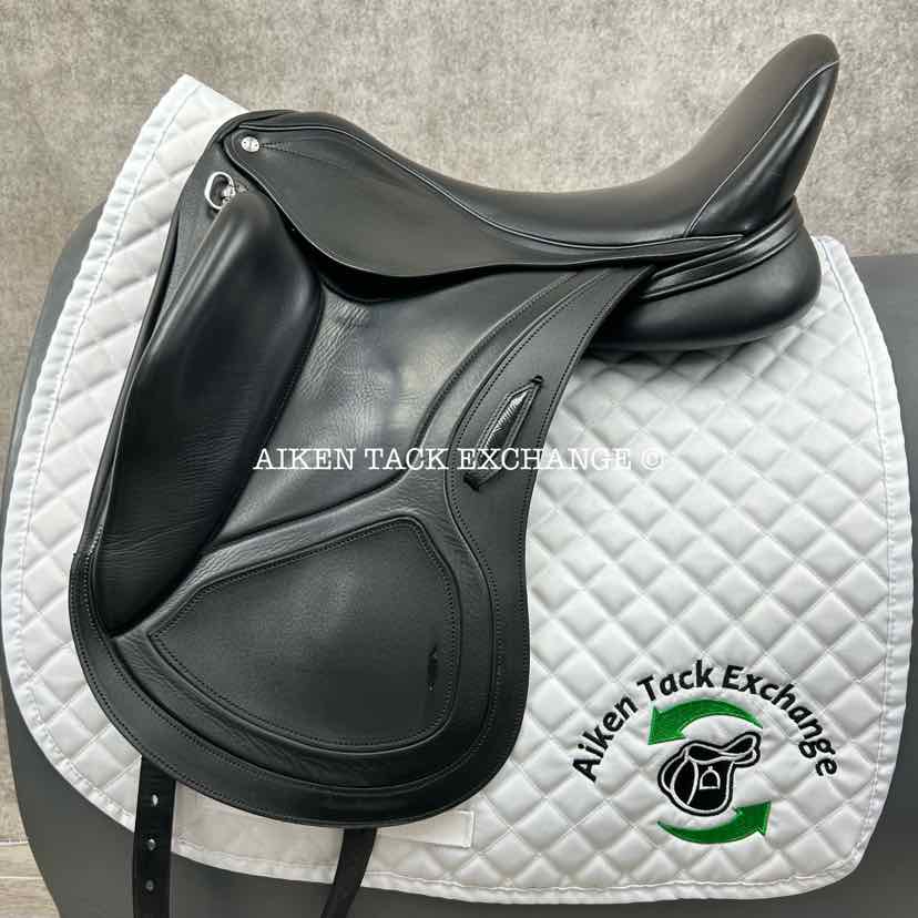 2022 Aviar Rook 2.0 Monoflap Dressage Saddle, 18" Seat, Adjustable Tree, Foam Panels