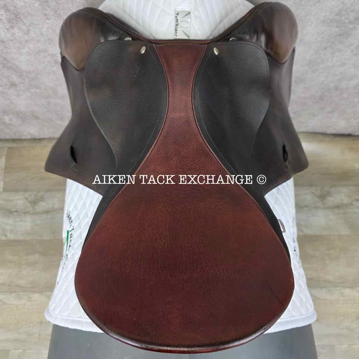 Beval Jump Saddle, 17.5"/18" Seat, Forward Flap, Medium Tree, Foam Panels