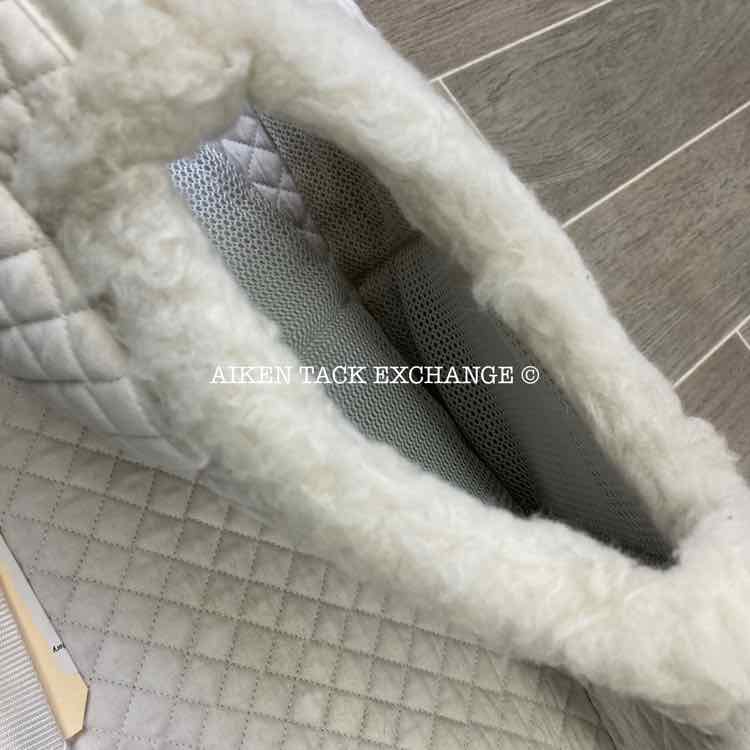 Pegasus Saddle Fitter Square Saddle Pad (Comes with 10 Shim Inserts)