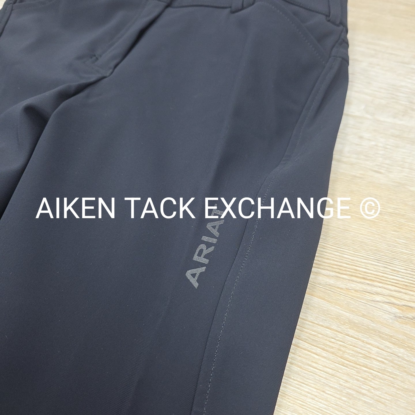 Ariat Tri Factor Silicone Grip Knee Patch Breeches, Size 22 L