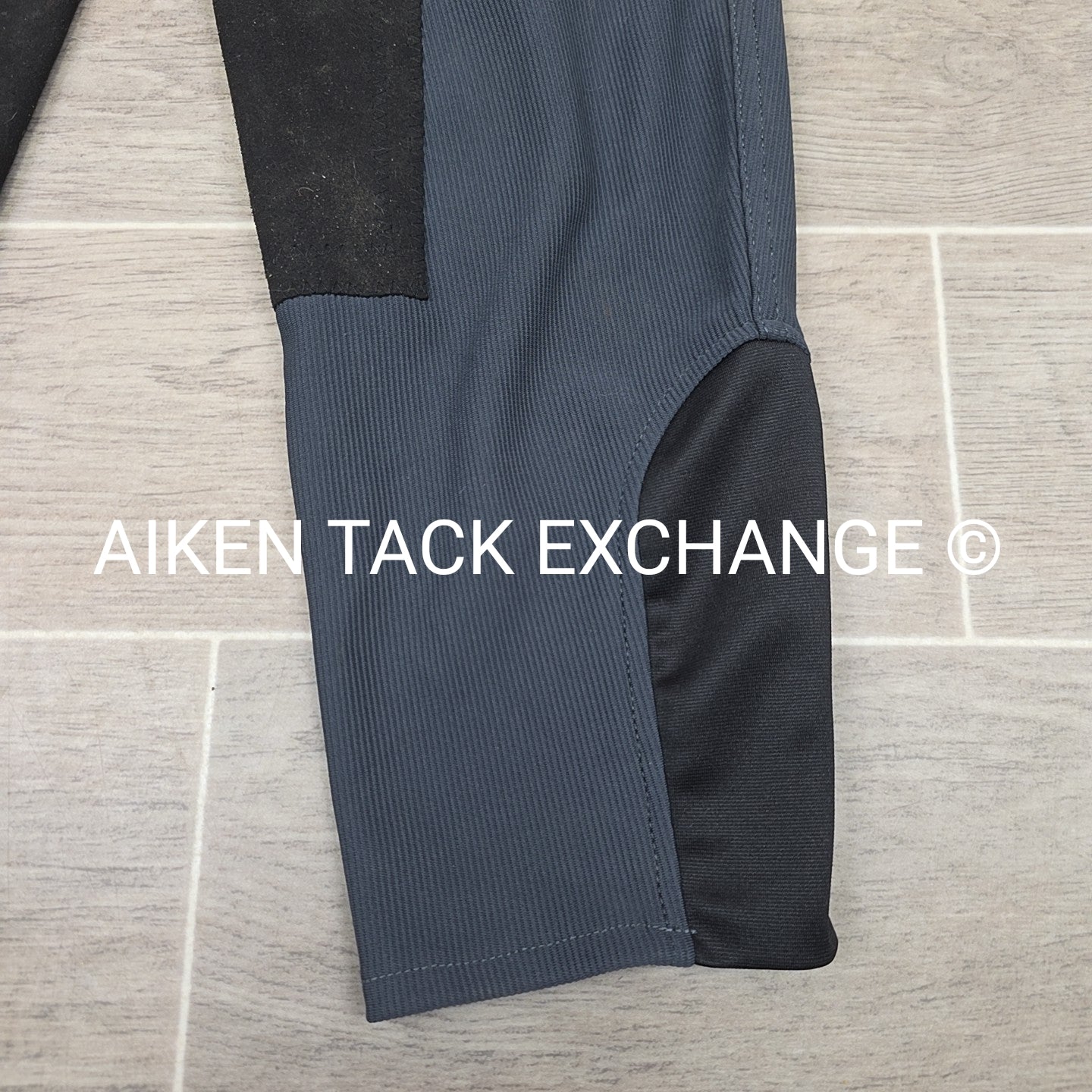 Devon-Aire Full Seat Breeches, Size 34 R