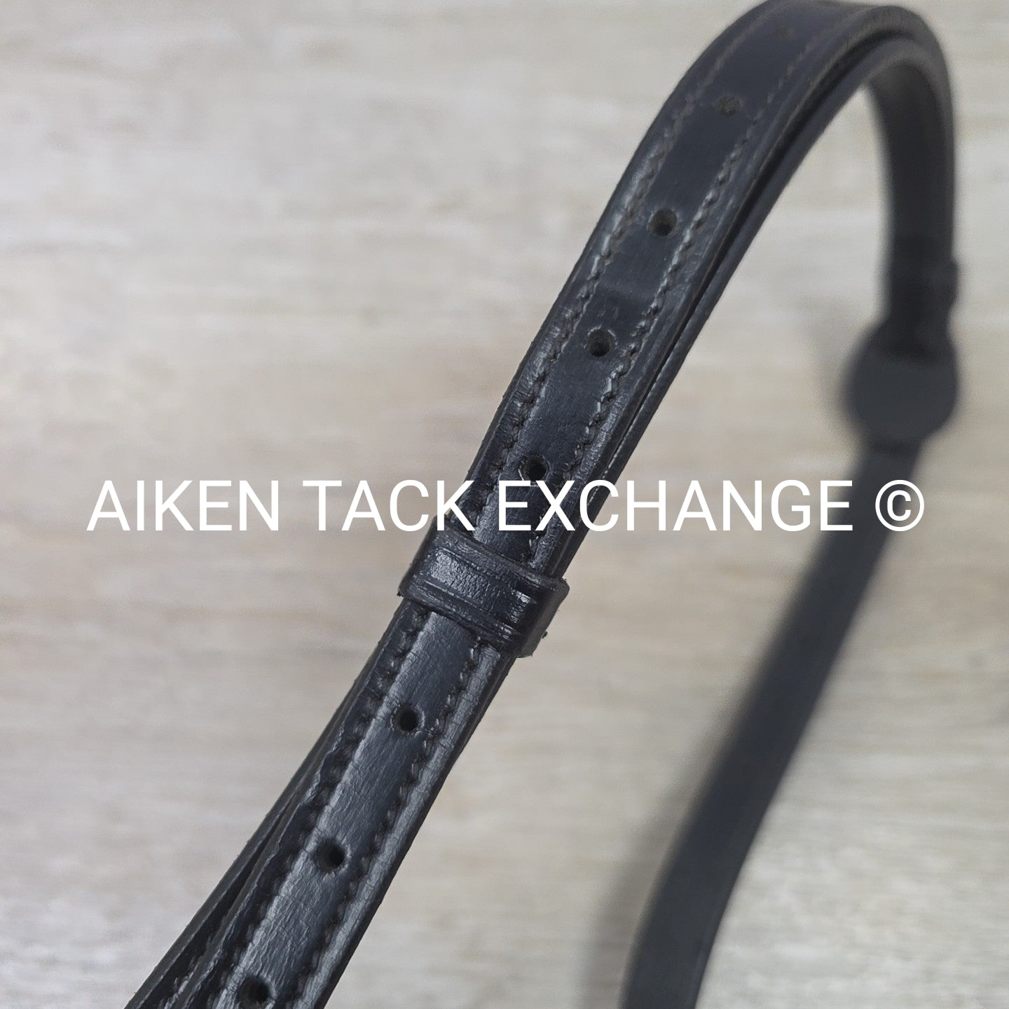 Stampede Equestrian Neck Strap, Patent Black