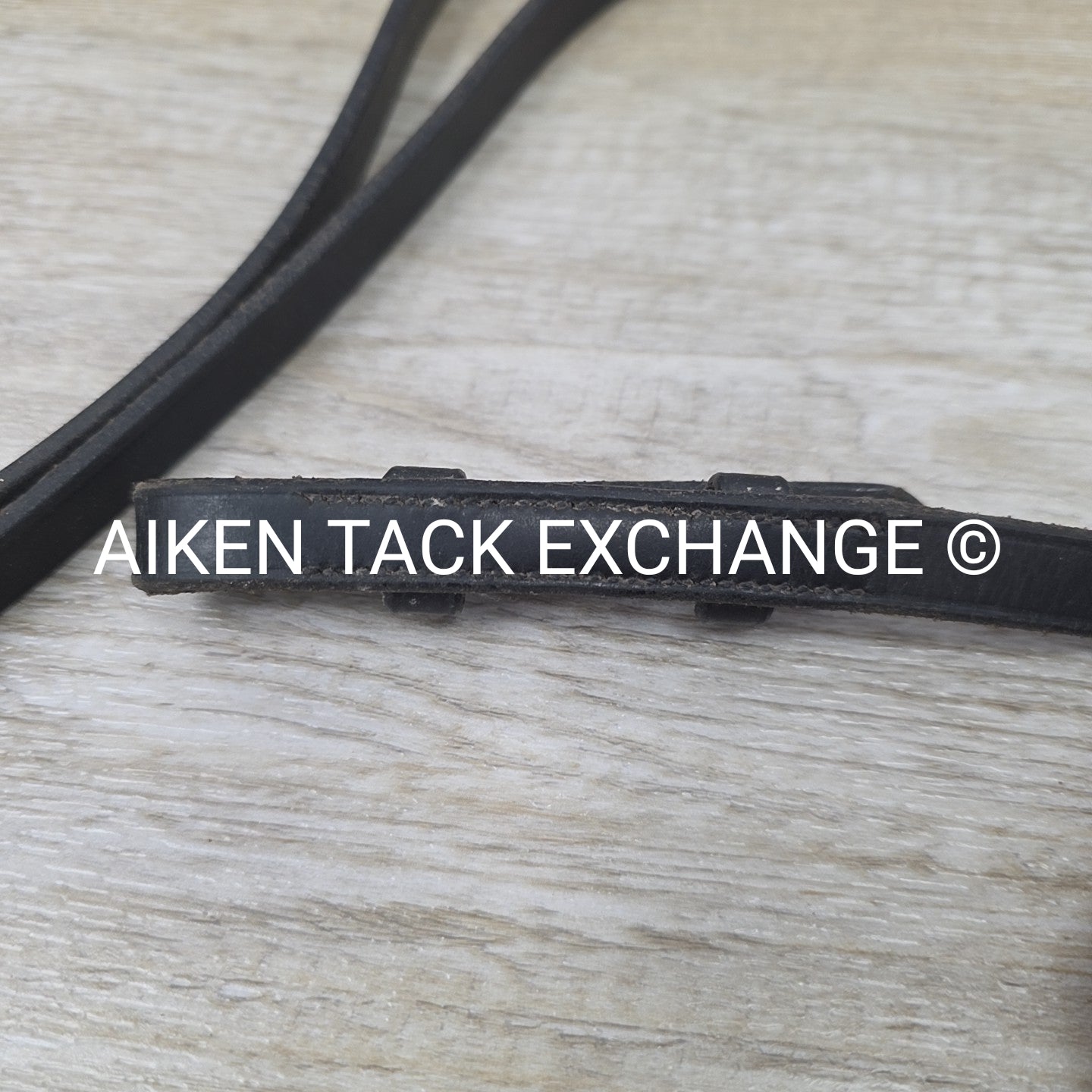 Flat Curb Rein, Black