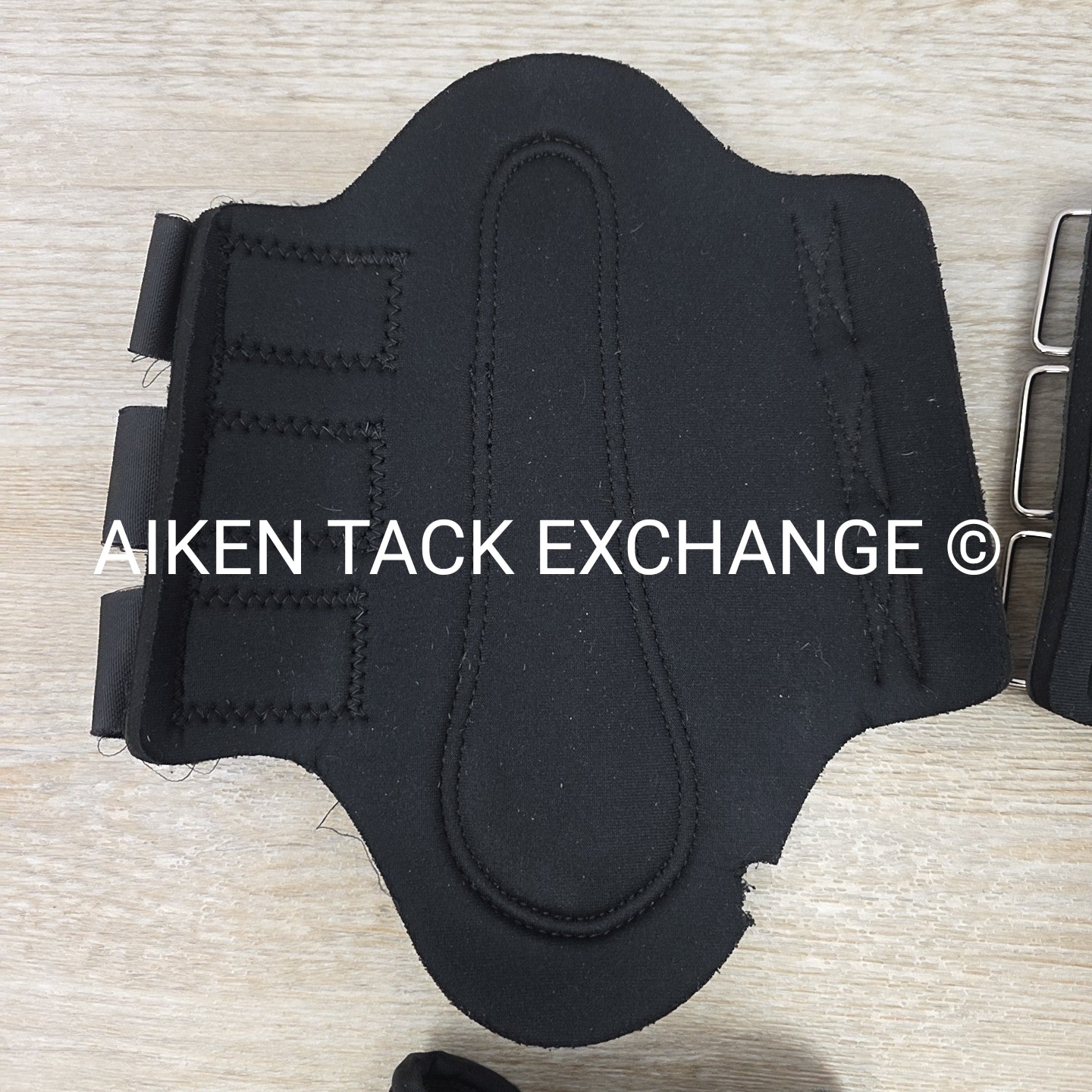 BARGAIN BUNDLE: EquiFit Essential EveryDay Boot, Front, Medium & SmartPak Brushi