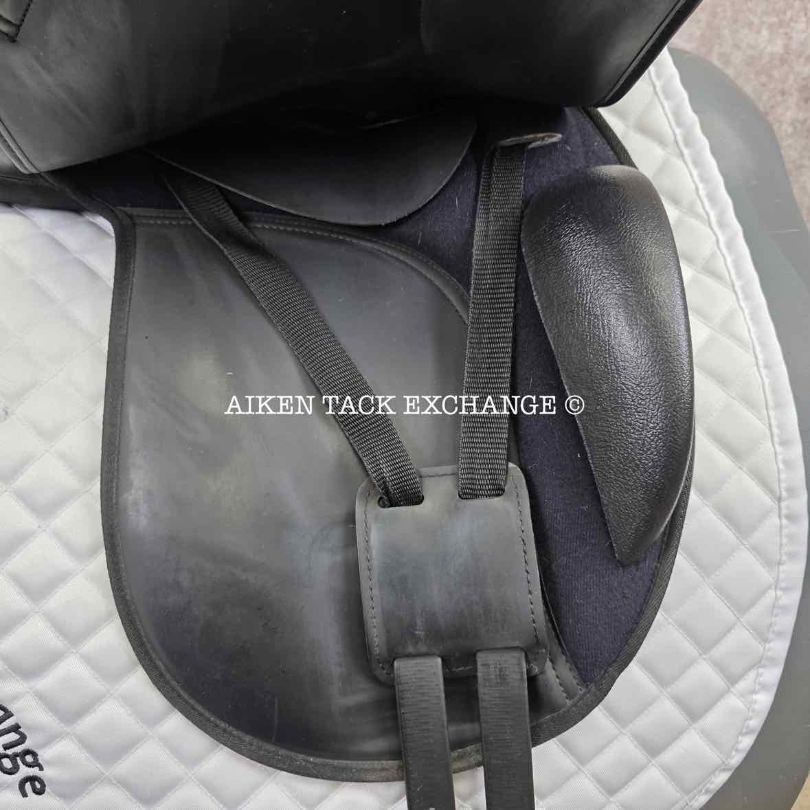**SOLD** Dover Saddlery Pro-Ride Dressage Saddle, 17" Seat, Medium Tree, Wool Flocked Panels
