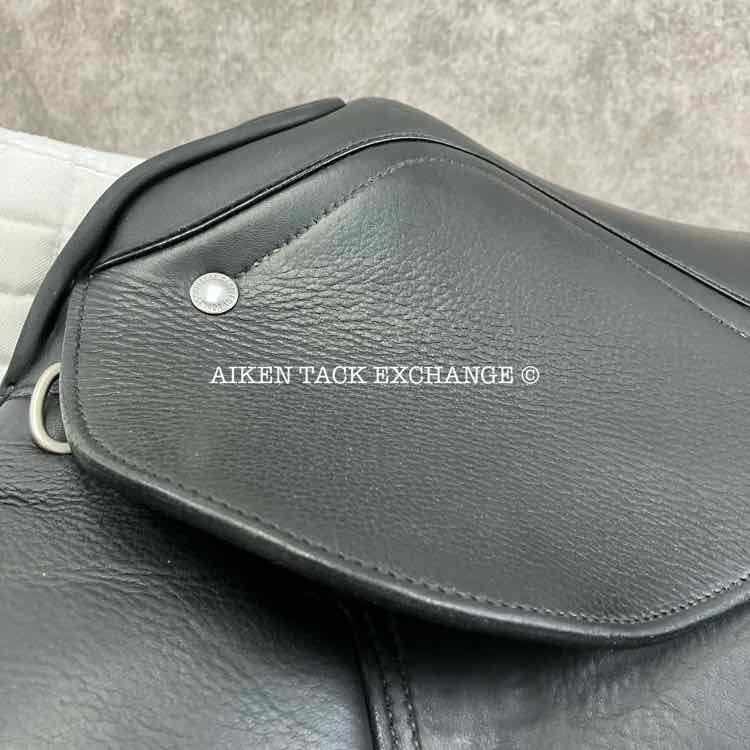 2020 Schleese Infinity II Dressage Saddle, 17.5" Seat, Adjustable AdapTree, Wool Flocked PSI Panels