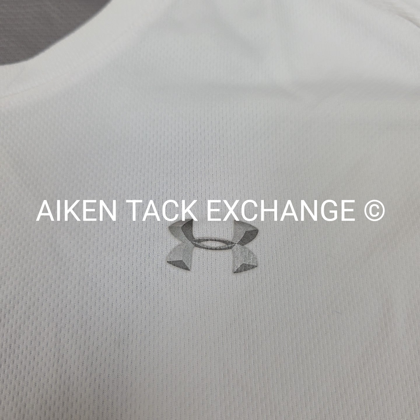 Under Armour Short Sleeve Athletic Top, Women's XLarge