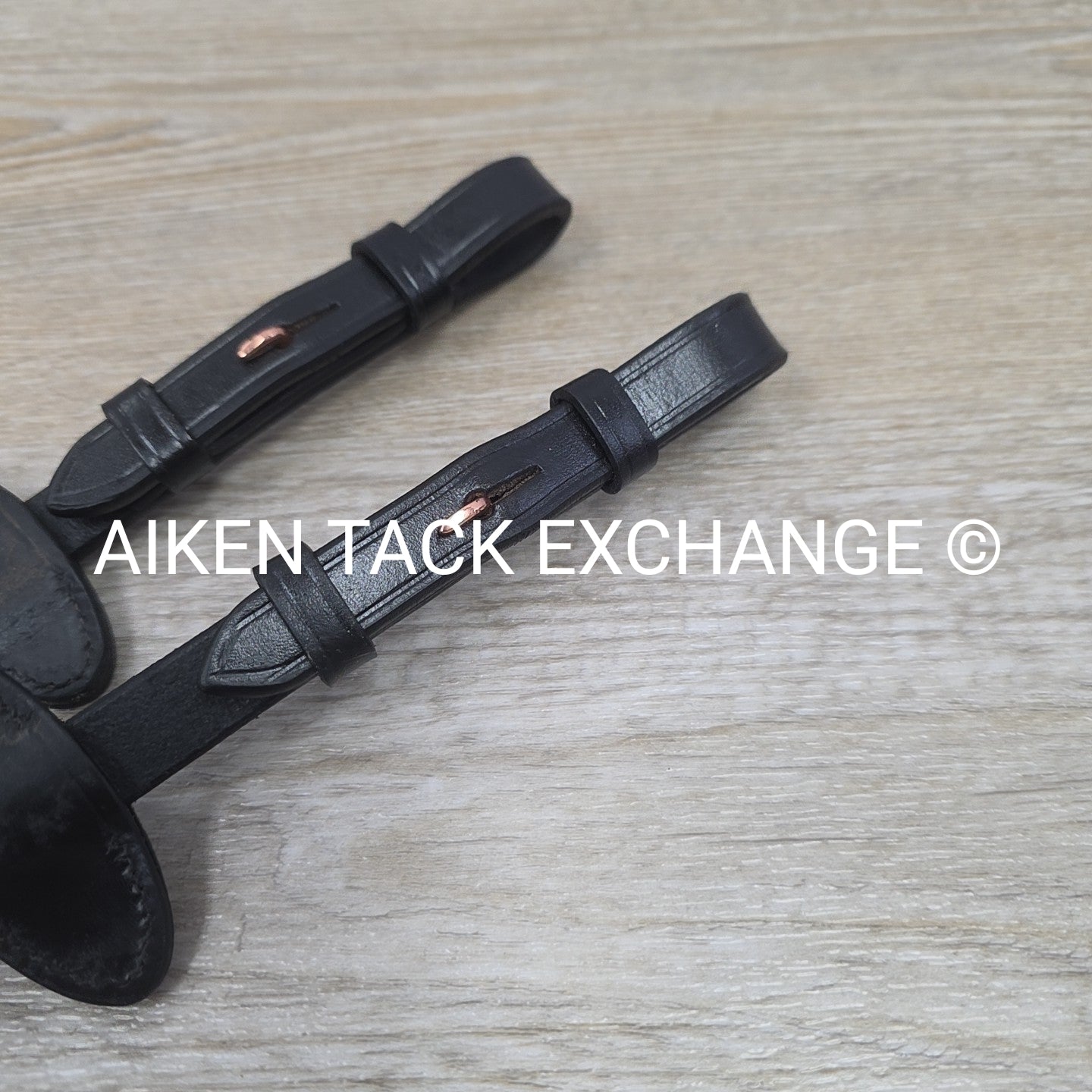 Kavalkade Rubberized Grip Slim Reins with Hand Stops, Black & Rose Gold, 56"