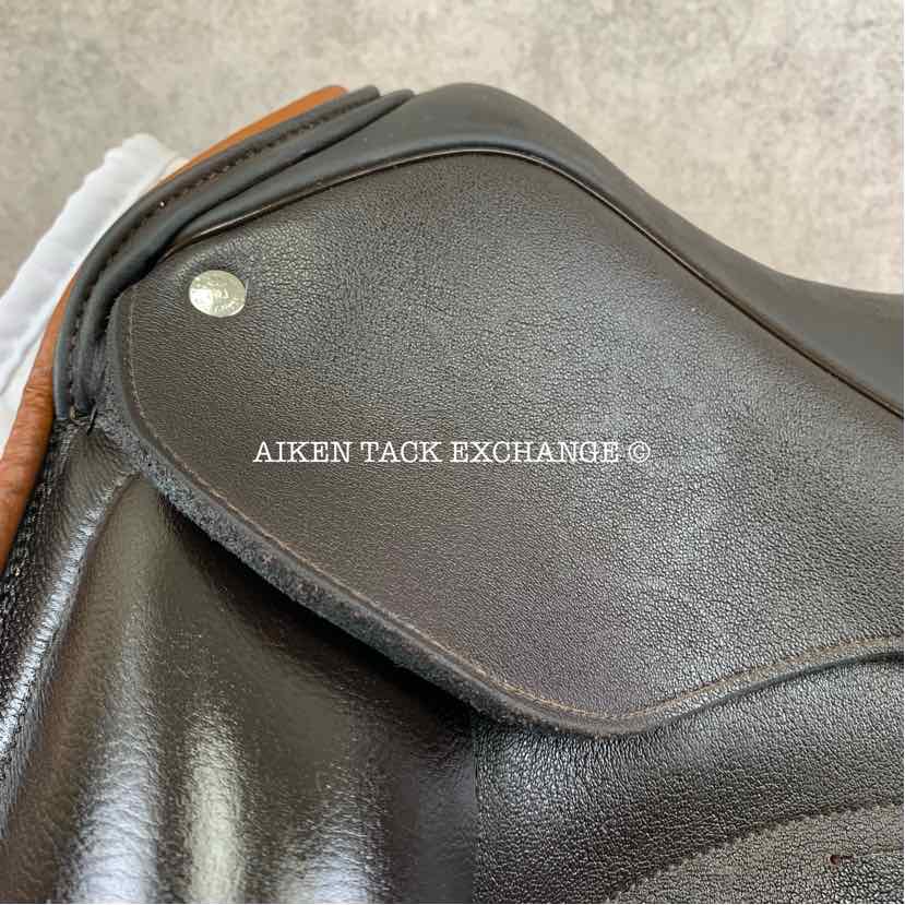 2024 Custom Saddlery Icon Flight Monoflap Dressage Saddle, 17.5" Seat, Adjustable Tree, Wool Flocked Panels
