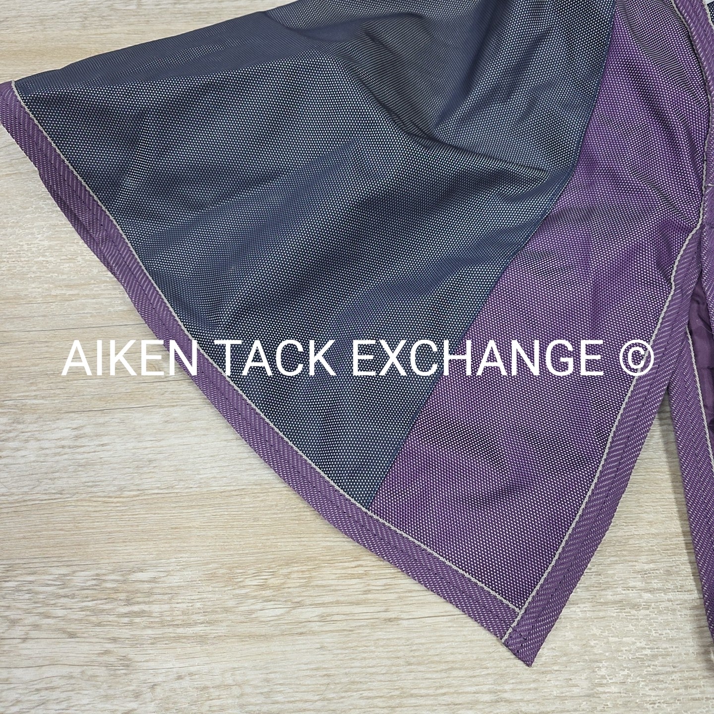 Weatherbeeta Taka Contour High Neck Medium Weight Turnout Blanket, 84"