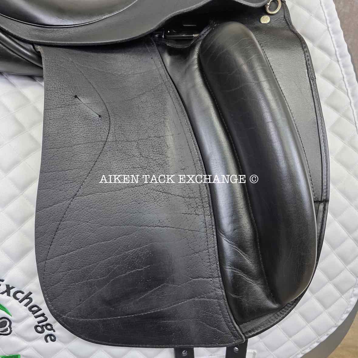 2011 Custom Saddlery Wolfgang Solo Dressage Saddle, 17" Seat, Adjustable Tree, Wool Flocked Panels